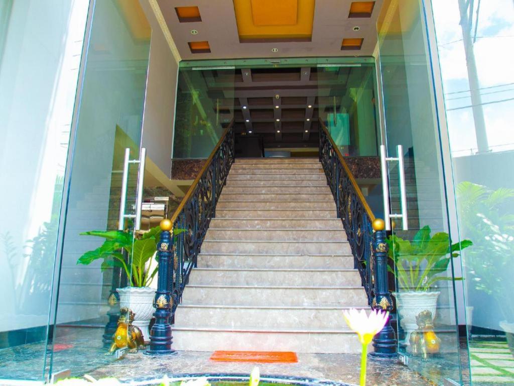 فندق إيدن روك مدينة هوشي منه المظهر الخارجي الصورة